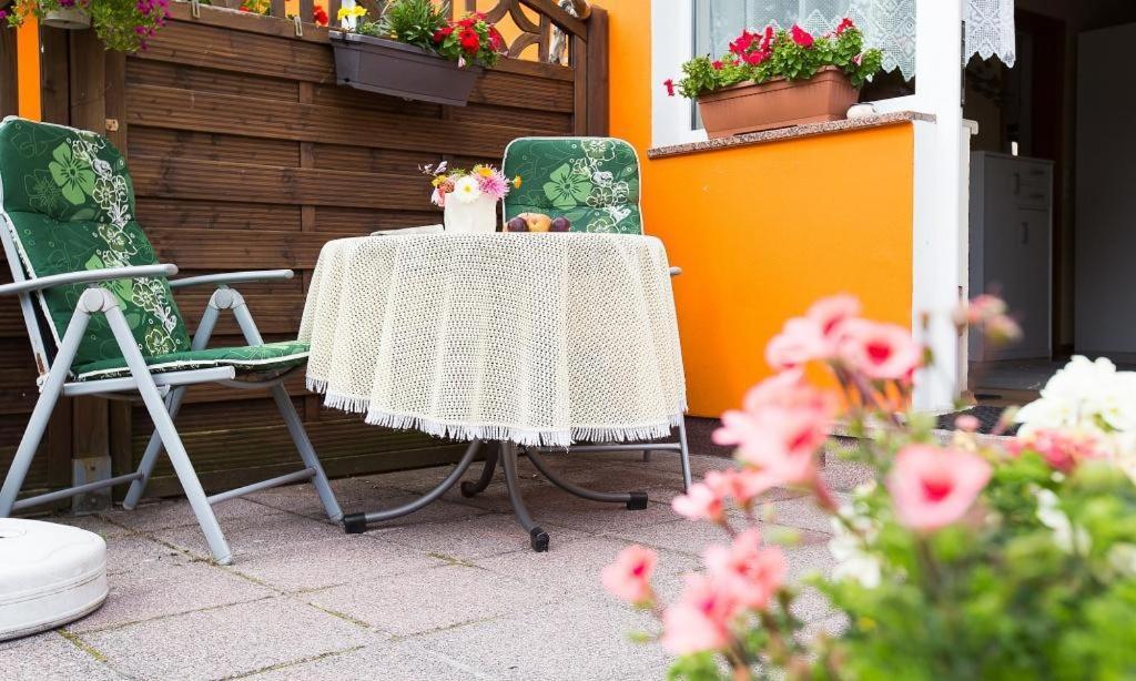 Sonnenblumenhaus 01 Apartment Prerow Bagian luar foto